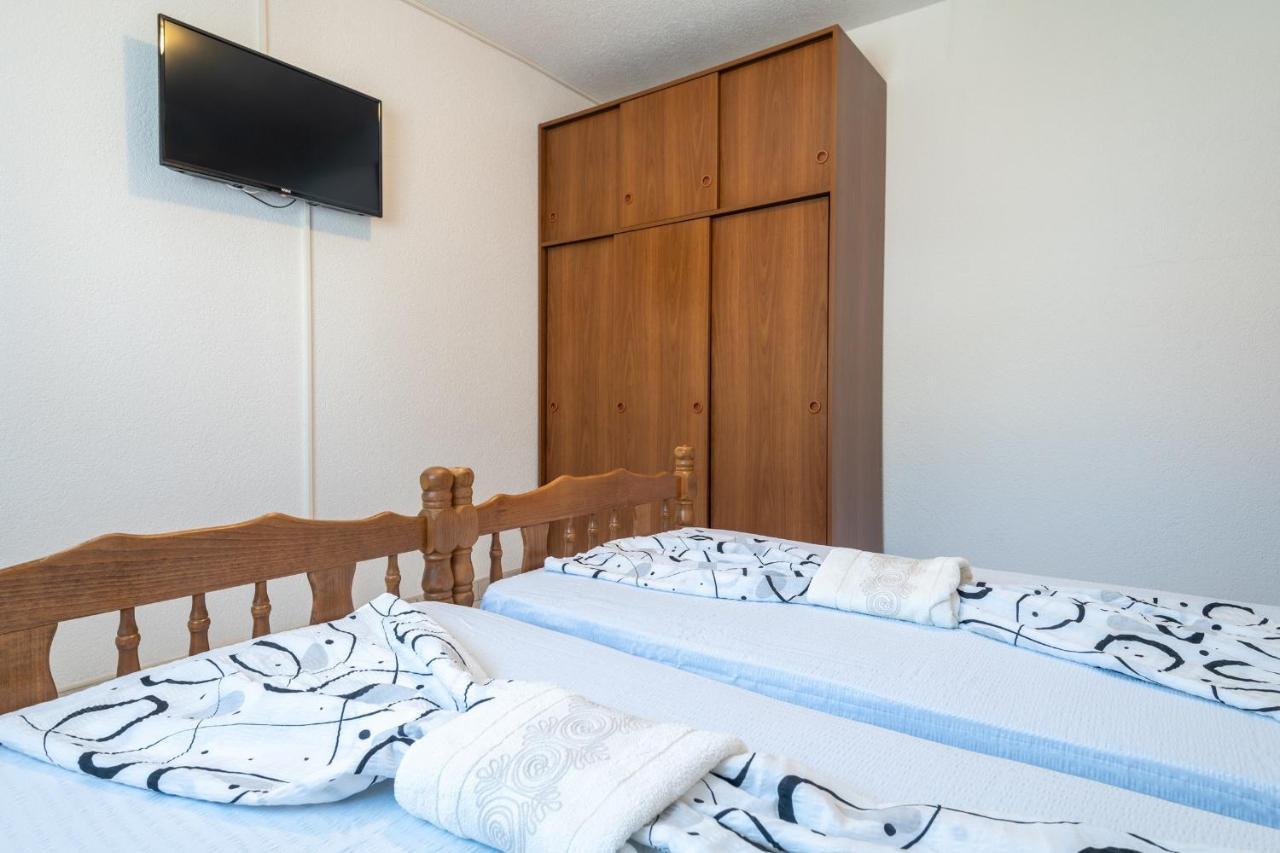 Apartments Mira Neum Bagian luar foto