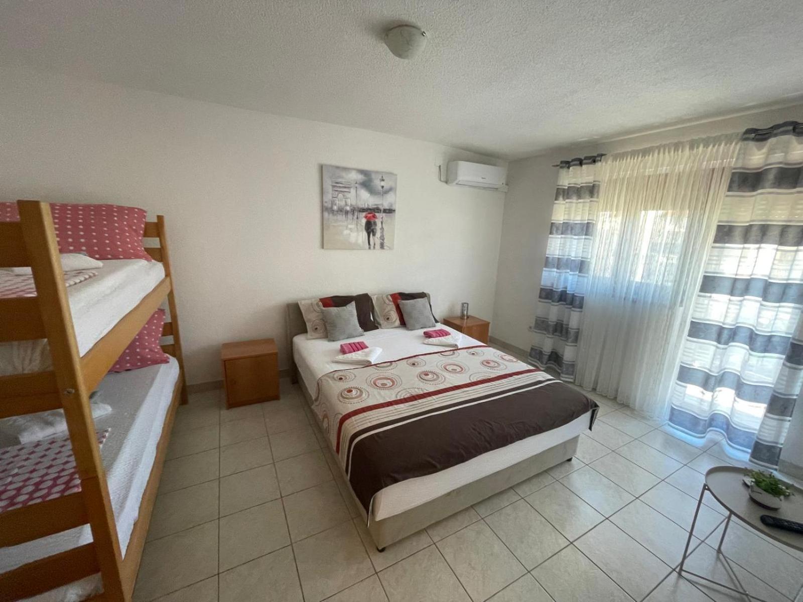 Apartments Mira Neum Bagian luar foto